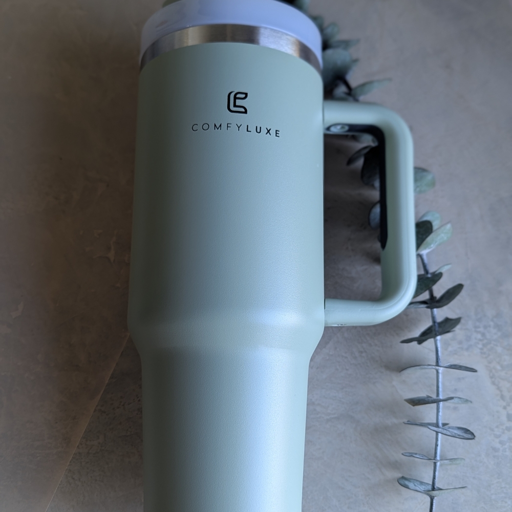 ComfyLuxe Green Travel Mug